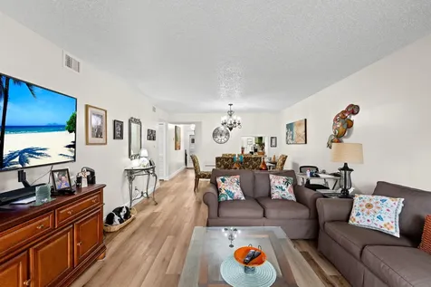 6095 N Sabal Palm Boulevard Tamarac FL 33319