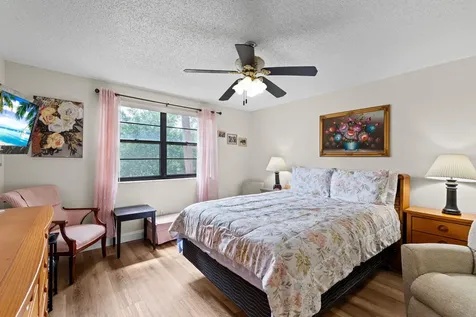 6095 N Sabal Palm Boulevard Tamarac FL 33319