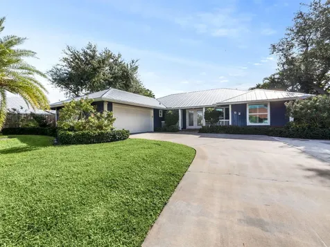 52 Birch Place Tequesta FL 33469