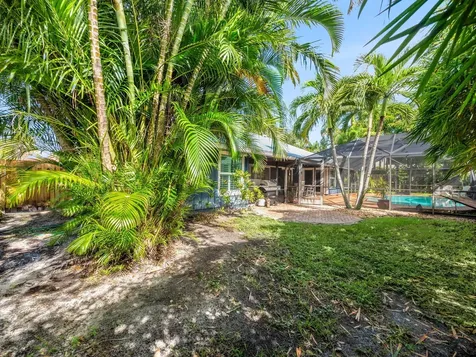 52 Birch Place Tequesta FL 33469