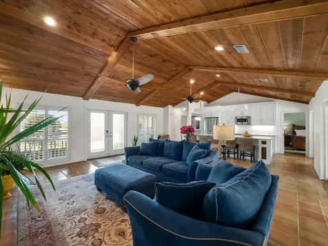 52 Birch Place Tequesta FL 33469