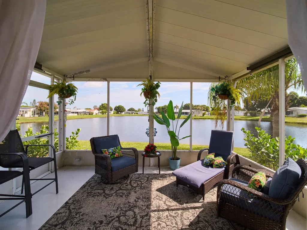 8126 Meadowlark Lane Port St Lucie FL 34952