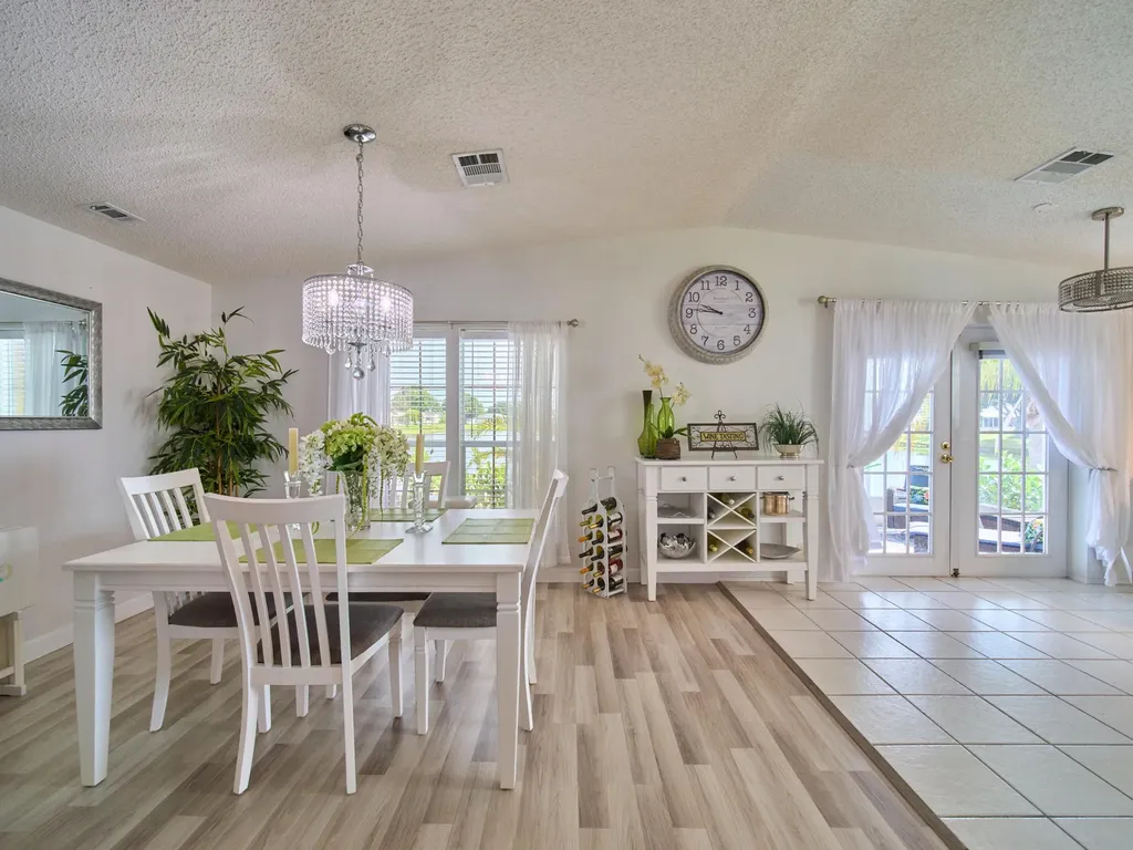 8126 Meadowlark Lane Port St Lucie FL 34952