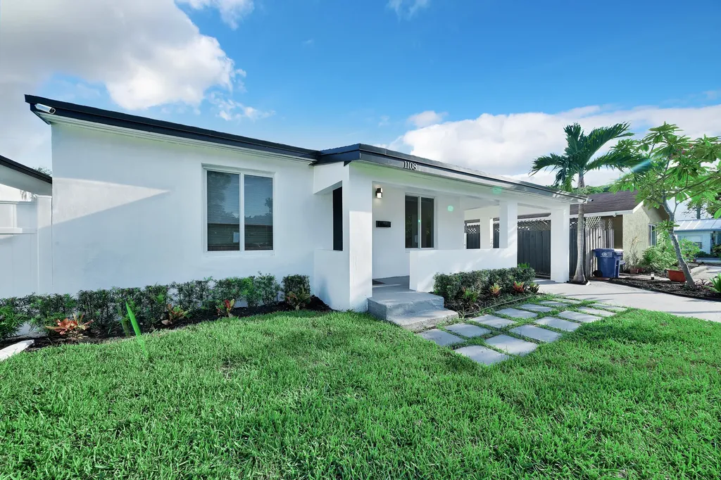 1108 NE 16th Street Fort Lauderdale FL 33304