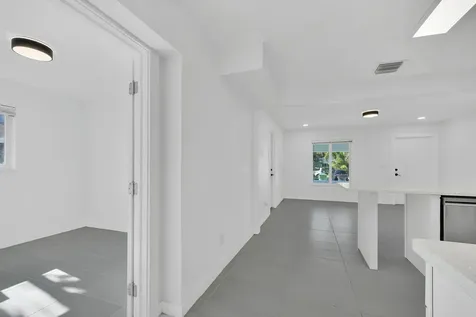 1108 NE 16th Street Fort Lauderdale FL 33304