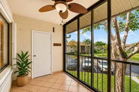 511 Shady Pine Way Greenacres FL 33415