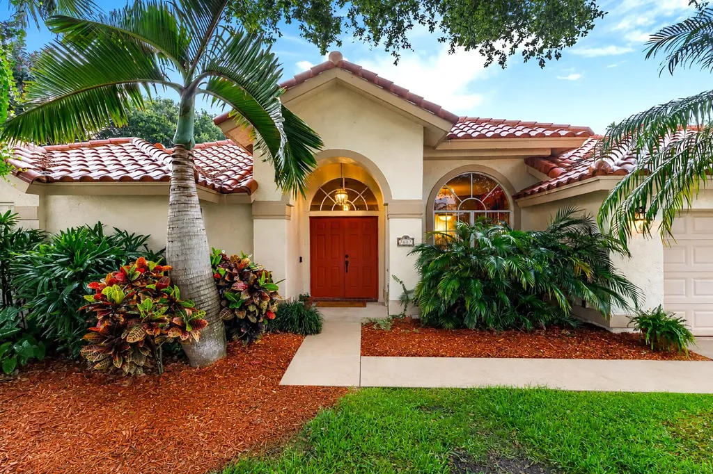 7607 Monclair Court Lake Worth FL 33467