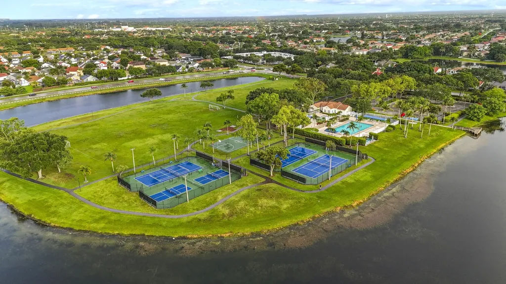 7607 Monclair Court Lake Worth FL 33467