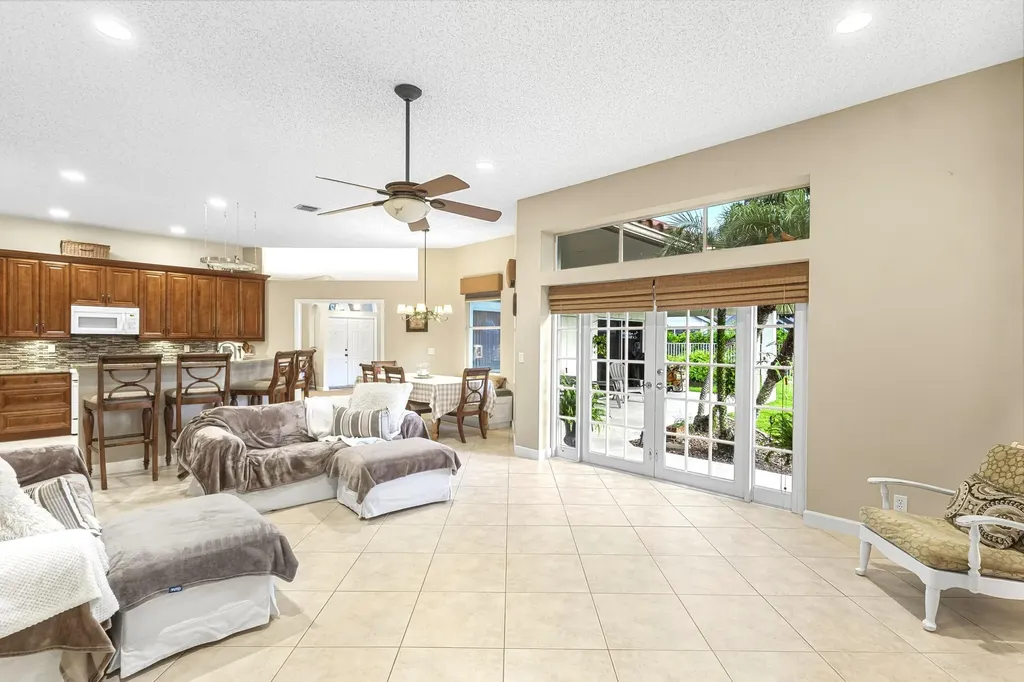 7607 Monclair Court Lake Worth FL 33467