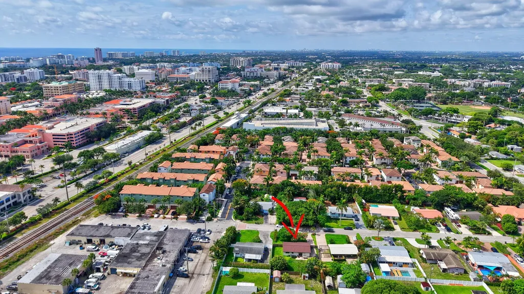 115 NW 7th Street Boca Raton FL 33432