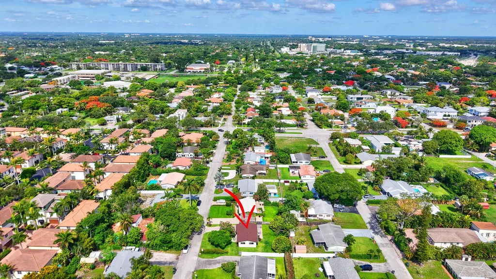 115 NW 7th Street Boca Raton FL 33432