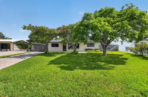 115 NW 7th Street Boca Raton FL 33432