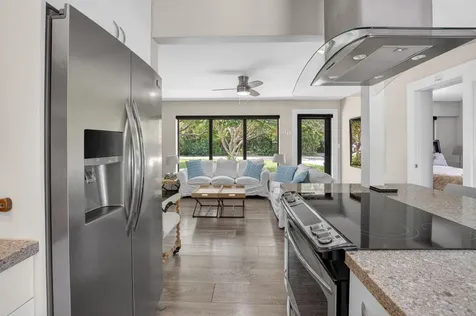 115 NW 7th Street Boca Raton FL 33432
