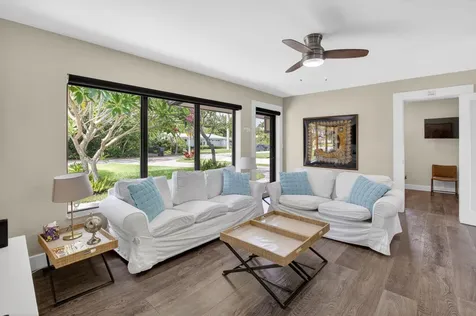 115 NW 7th Street Boca Raton FL 33432