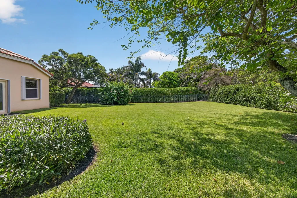 9954 SE Osprey Pointe Drive SE Hobe Sound FL 33455