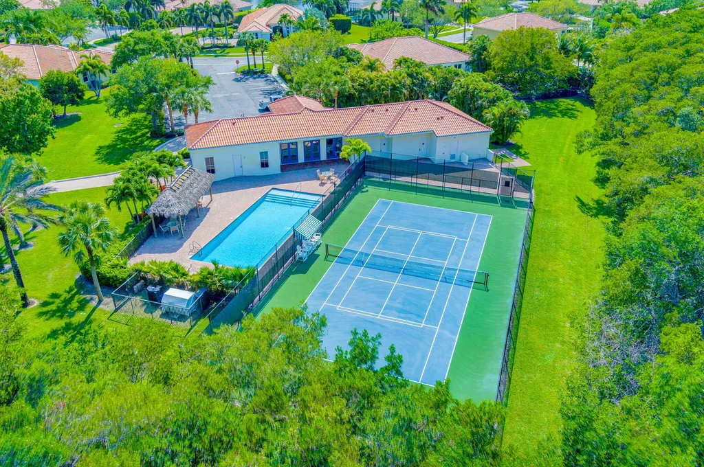 9954 SE Osprey Pointe Drive SE Hobe Sound FL 33455
