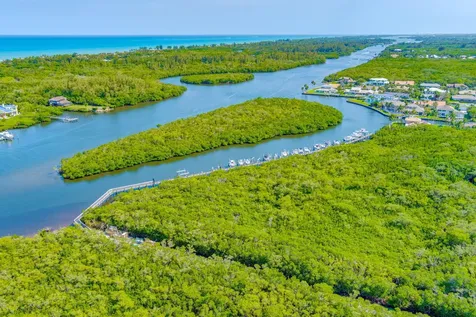 9954 SE Osprey Pointe Drive SE Hobe Sound FL 33455