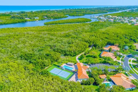 9954 SE Osprey Pointe Drive SE Hobe Sound FL 33455