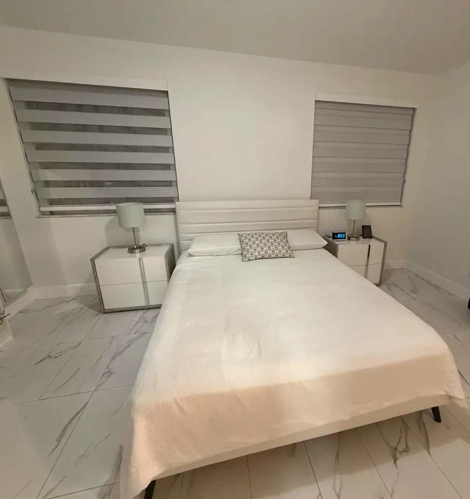 10422 NW 24th Place Sunrise FL 33322