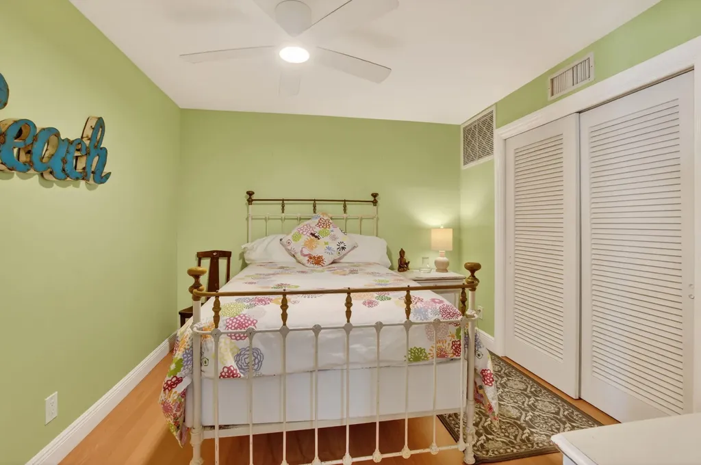 807 SW 3rd Street Boca Raton FL 33486