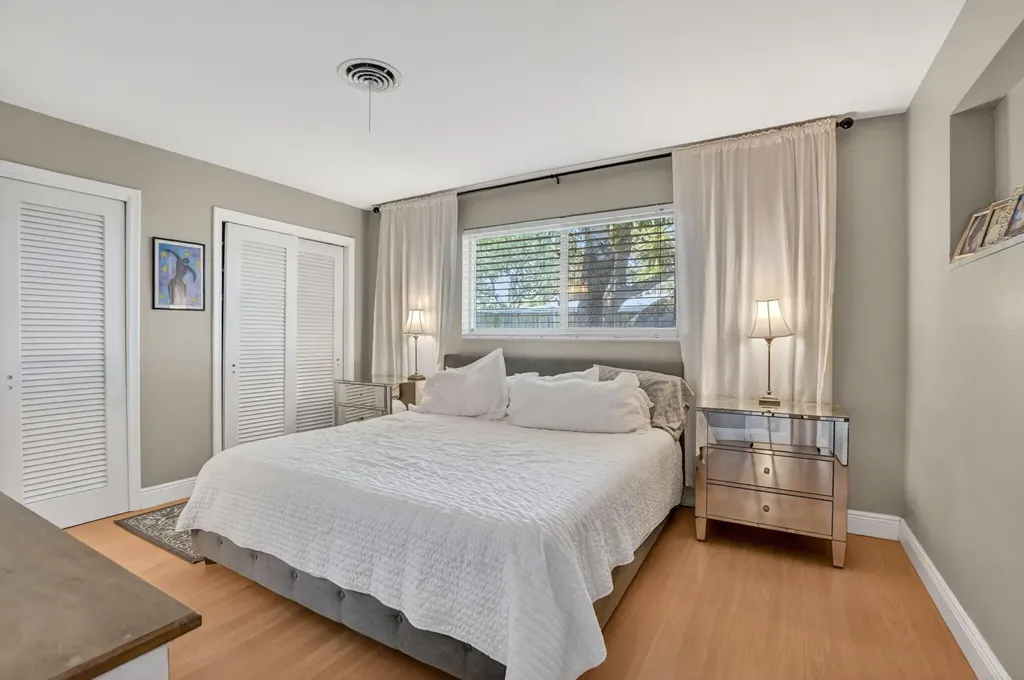807 SW 3rd Street Boca Raton FL 33486
