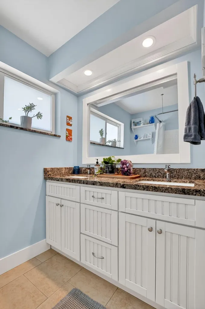 807 SW 3rd Street Boca Raton FL 33486