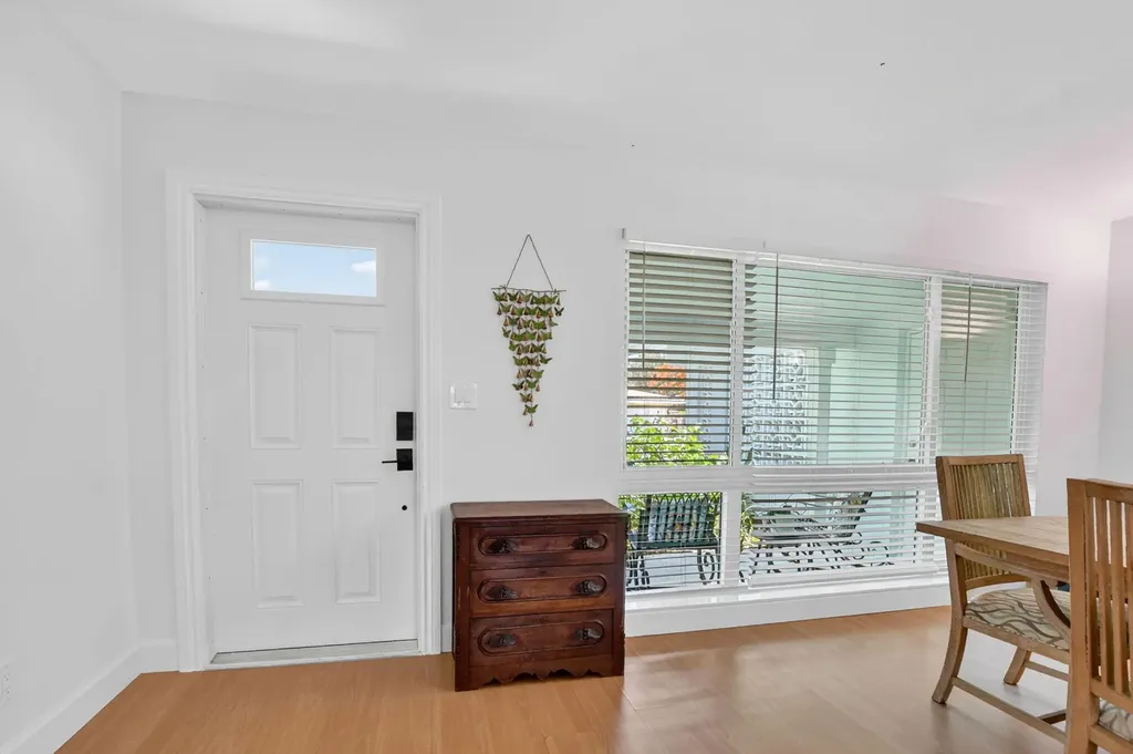 807 SW 3rd Street Boca Raton FL 33486
