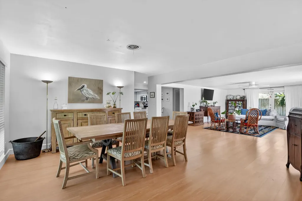 807 SW 3rd Street Boca Raton FL 33486