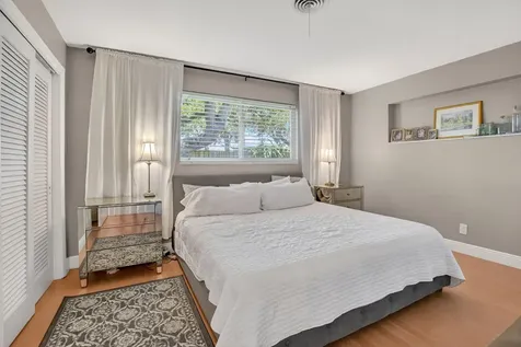 807 SW 3rd Street Boca Raton FL 33486