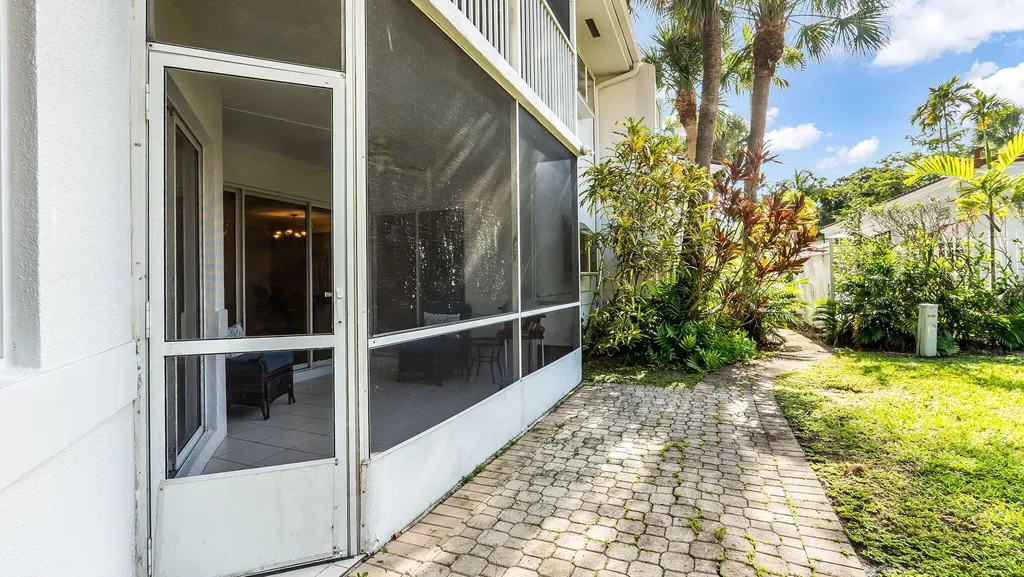 9265 NW 9th Court Plantation FL 33324