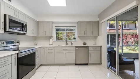9265 NW 9th Court Plantation FL 33324