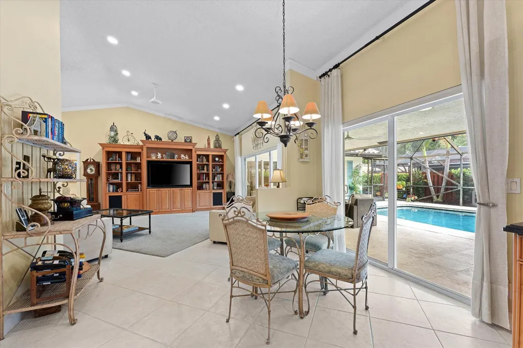 2699 NW 38th Street Boca Raton FL 33434