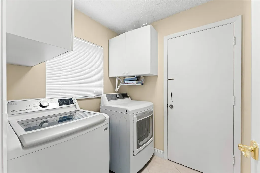 2699 NW 38th Street Boca Raton FL 33434