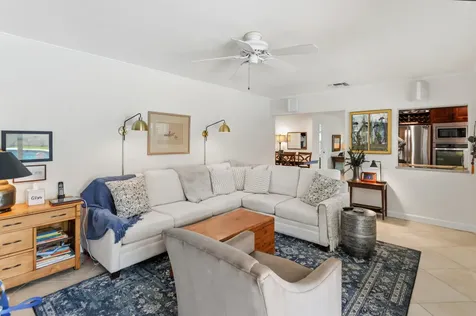 1420 NE 42nd Court Oakland Park FL 33334