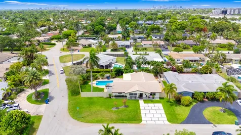 1420 NE 42nd Court Oakland Park FL 33334