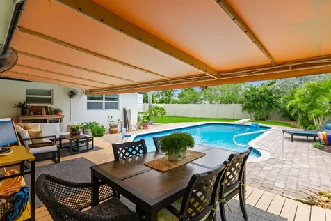1420 NE 42nd Court Oakland Park FL 33334