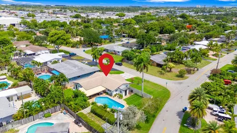 1420 NE 42nd Court Oakland Park FL 33334