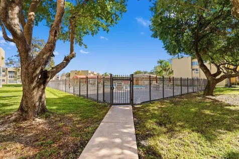 6020 NW 64th Avenue Tamarac FL 33319