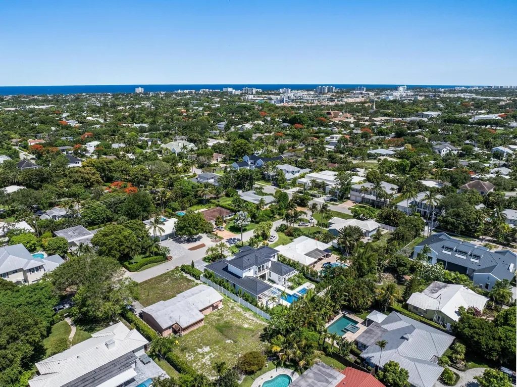 720 NW 3rd Avenue Delray Beach FL 33444