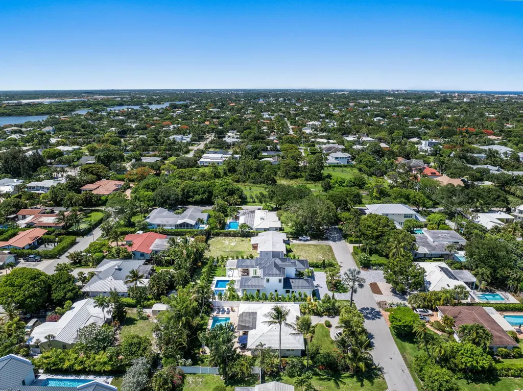 720 NW 3rd Avenue Delray Beach FL 33444