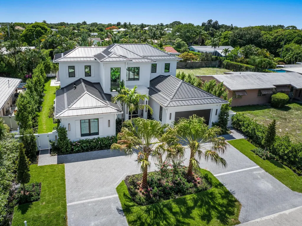 720 NW 3rd Avenue Delray Beach FL 33444