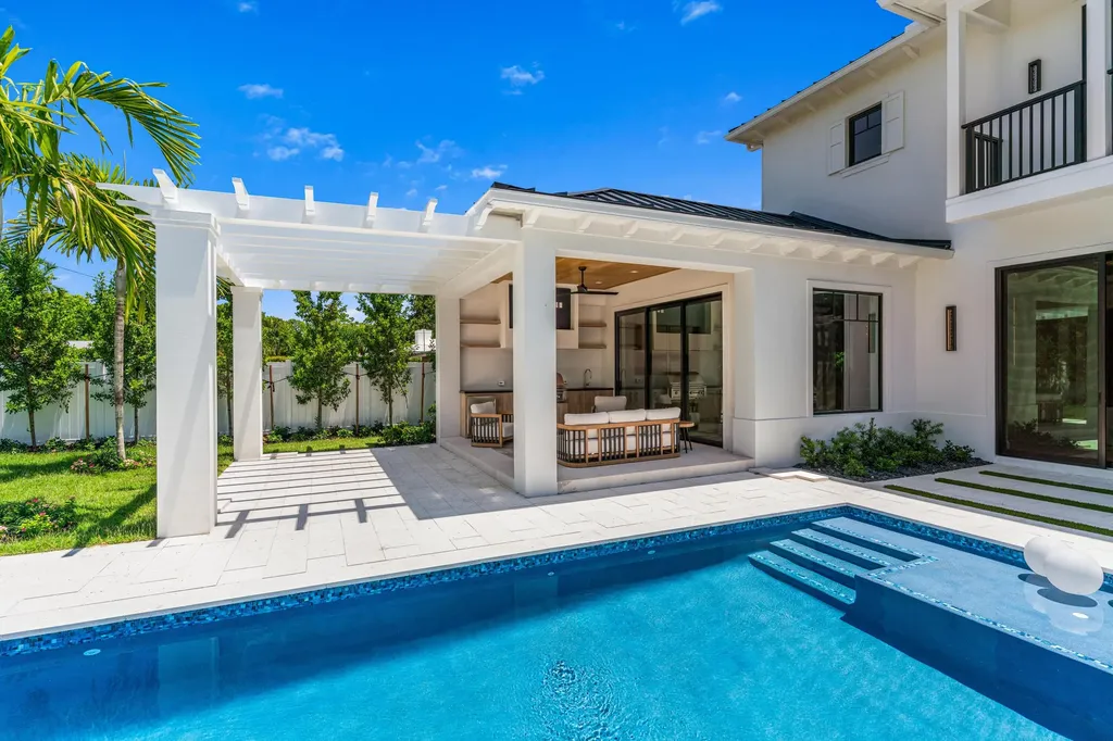 720 NW 3rd Avenue Delray Beach FL 33444