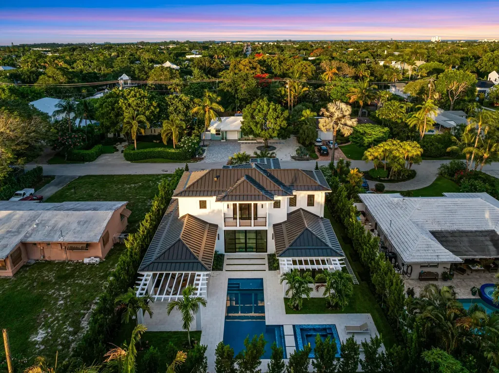 720 NW 3rd Avenue Delray Beach FL 33444