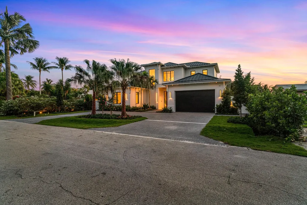 720 NW 3rd Avenue Delray Beach FL 33444