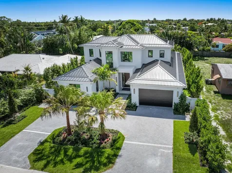 720 NW 3rd Avenue Delray Beach FL 33444