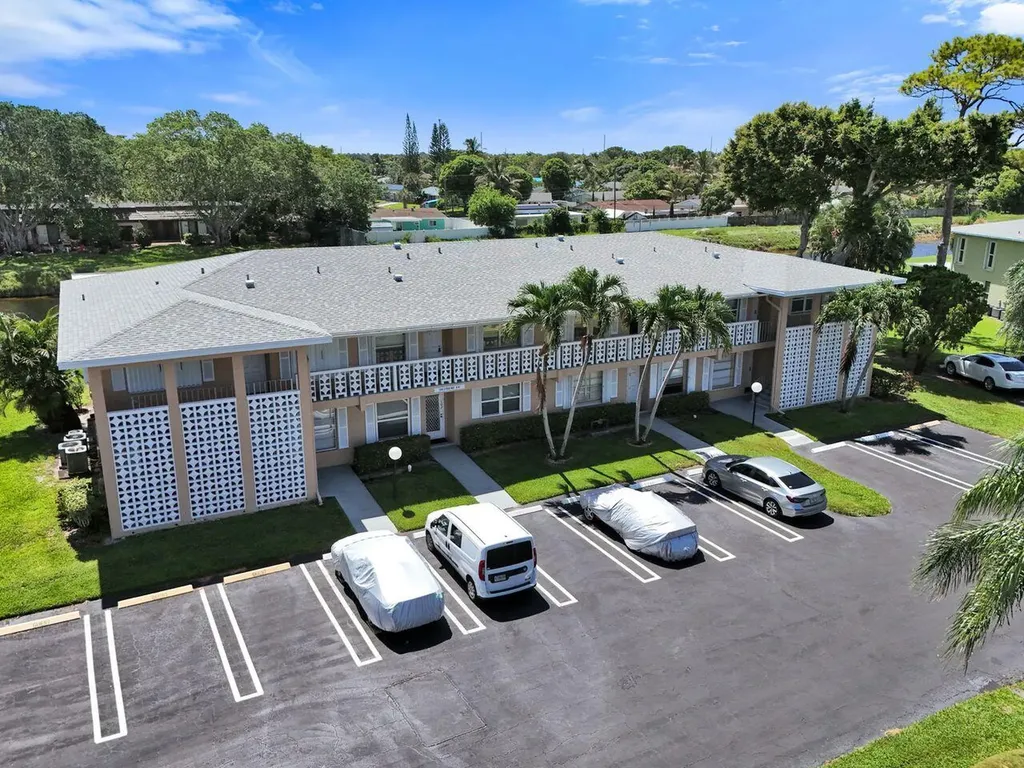 1050 Citrus Way Delray Beach FL 33445