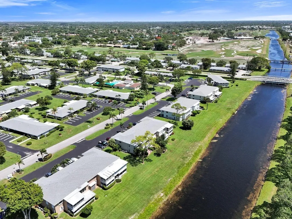 1050 Citrus Way Delray Beach FL 33445