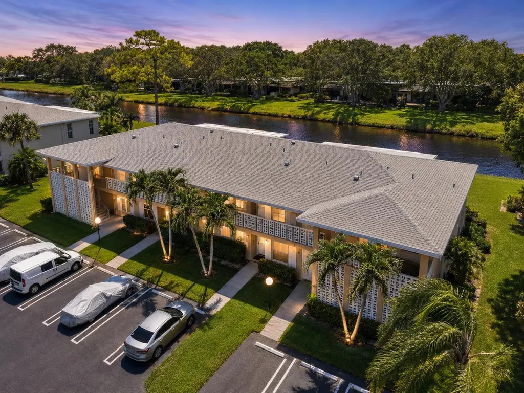 1050 Citrus Way Delray Beach FL 33445