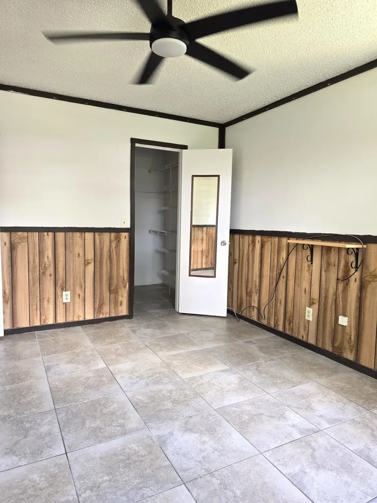 582 NW Sherbrooke Avenue Port St Lucie FL 34983