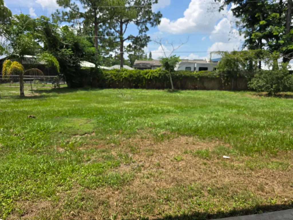 582 NW Sherbrooke Avenue Port St Lucie FL 34983